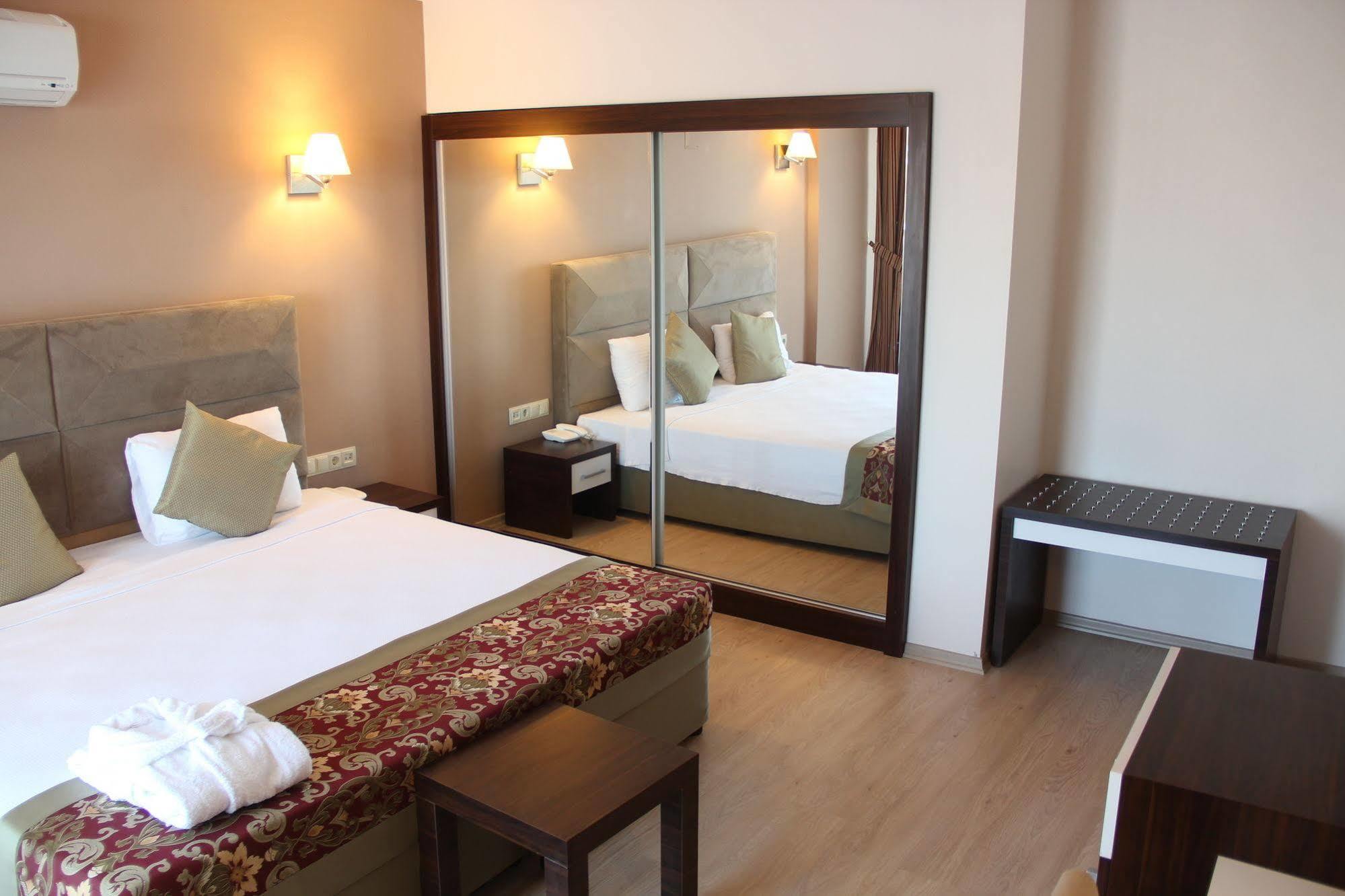 My Aegean Star Hotel Kusadası Zewnętrze zdjęcie